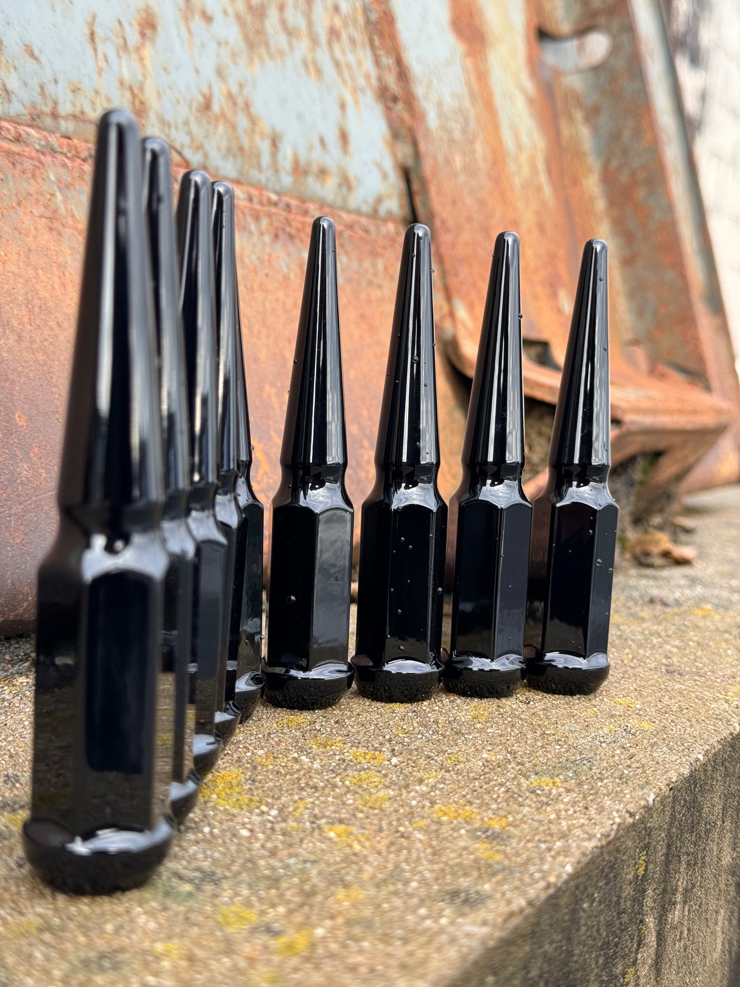 Gloss Black Spike Lug Nuts