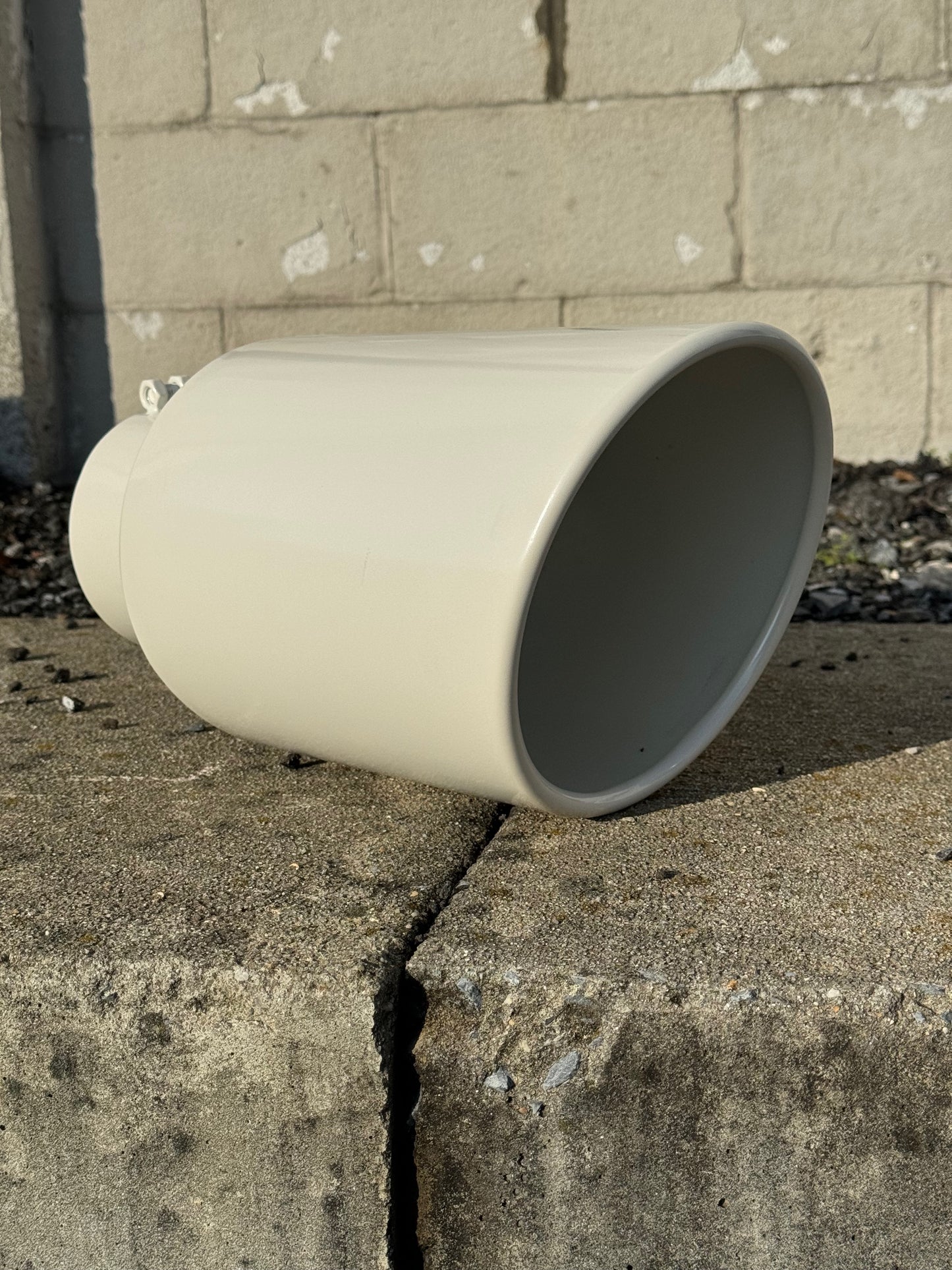 Pearl White Exhaust Tip
