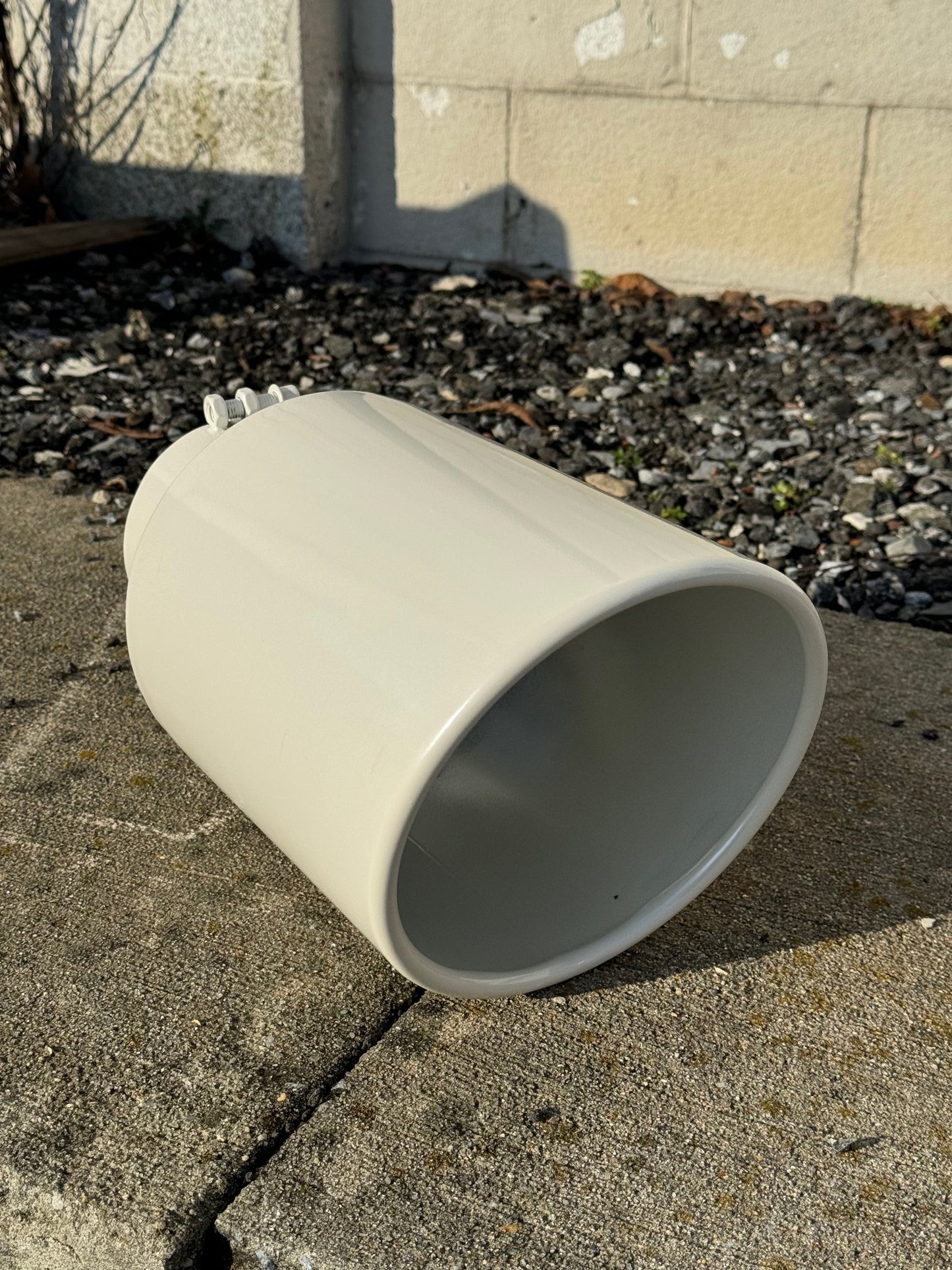 Pearl White Exhaust Tip