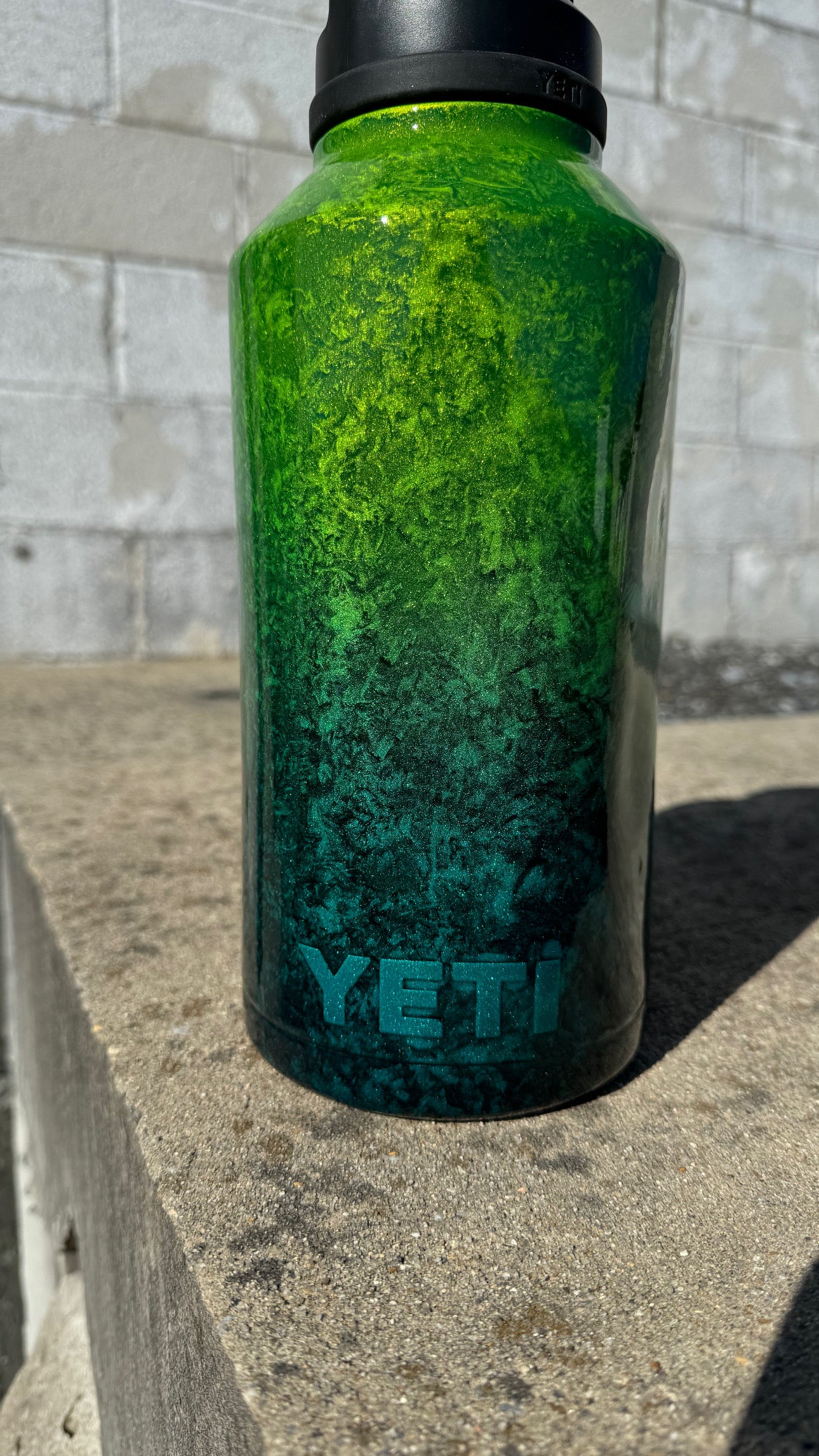 Marble Mahi Mahi Gradient Drinkware