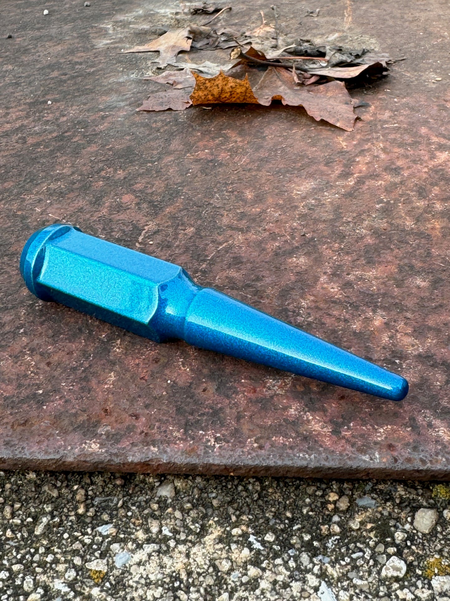 Hawaii Blue Spike Lug Nuts