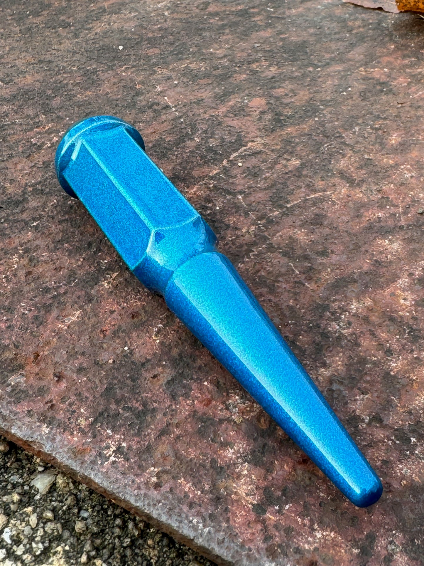 Hawaii Blue Spike Lug Nuts