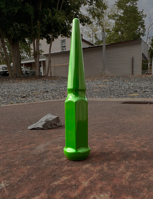 Candy John Deere Green Spike Lug Nut