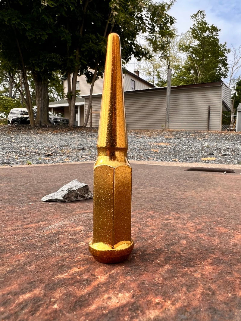 Gold Razzle Dazzle Spike Lug Nuts