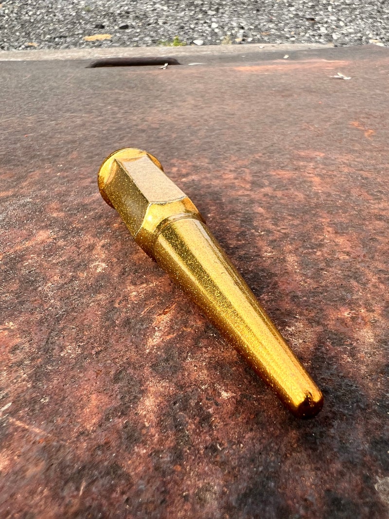 Gold Razzle Dazzle Spike Lug Nuts