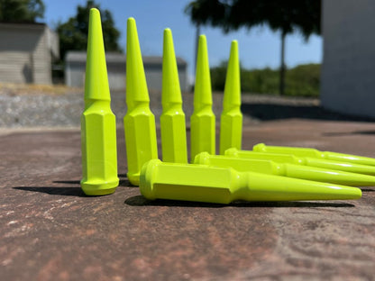 Fluorescent Yellow Spike Lug Nuts