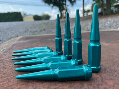 Candy Teal Spike Lug Nut