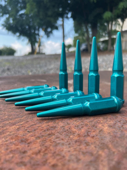 Candy Teal Spike Lug Nut